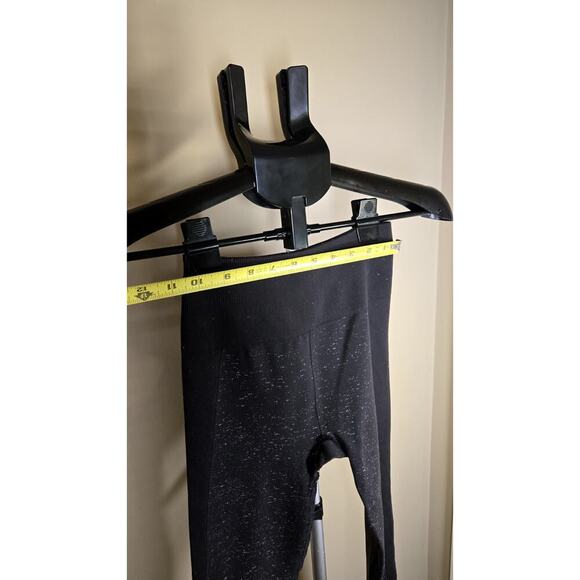 lululemon womens high rise leggings black sz 2/4 - Picture 4 of 7